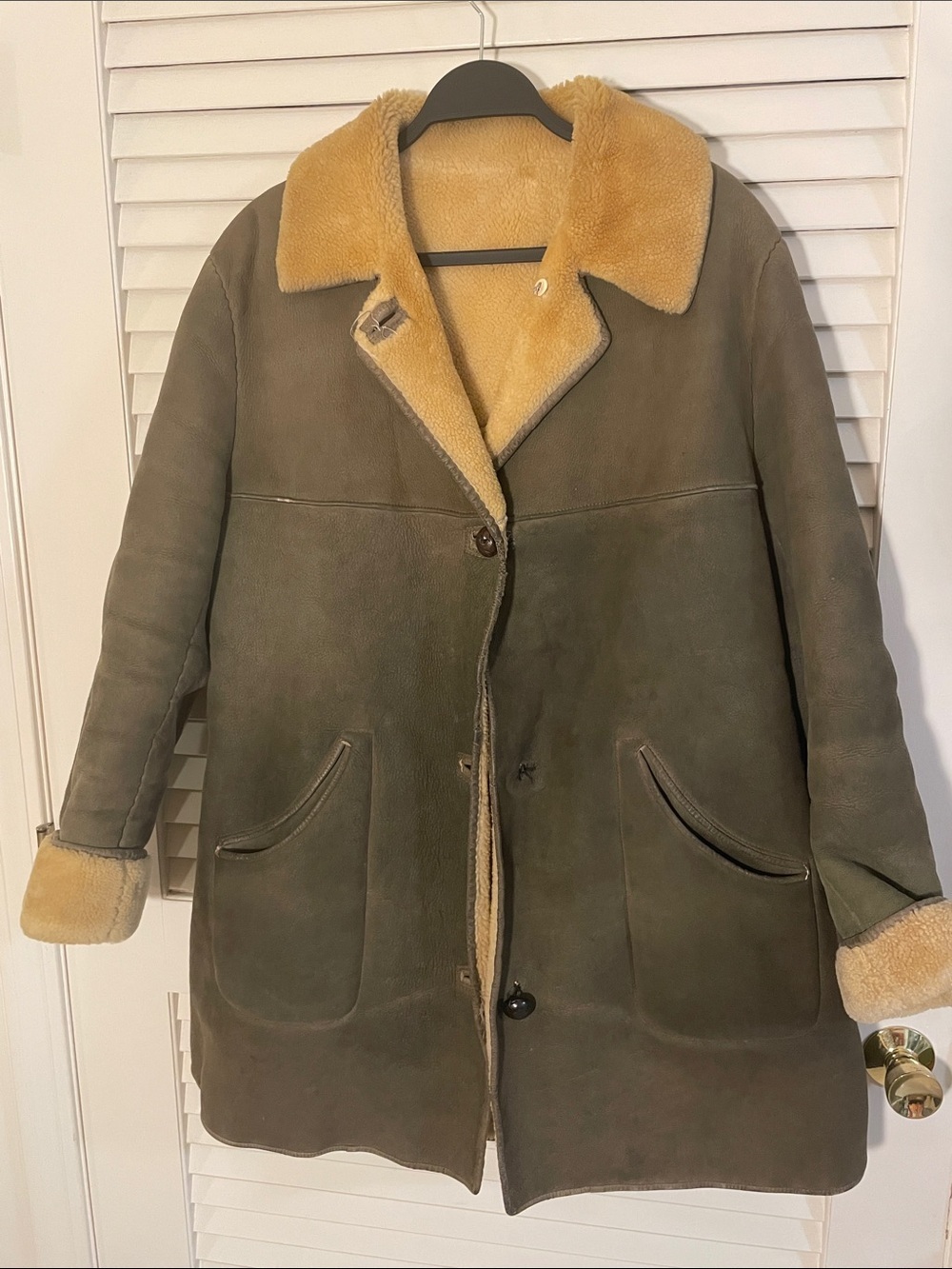 Nurseys Classic Vtg Genuine Shearling Leather Coat Khaki Tan Lining